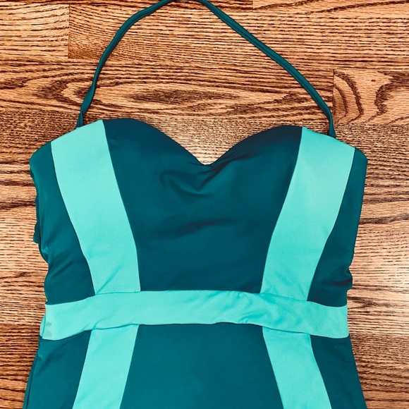 Green One-Piece Swimsuit - Picture 2 of 3
